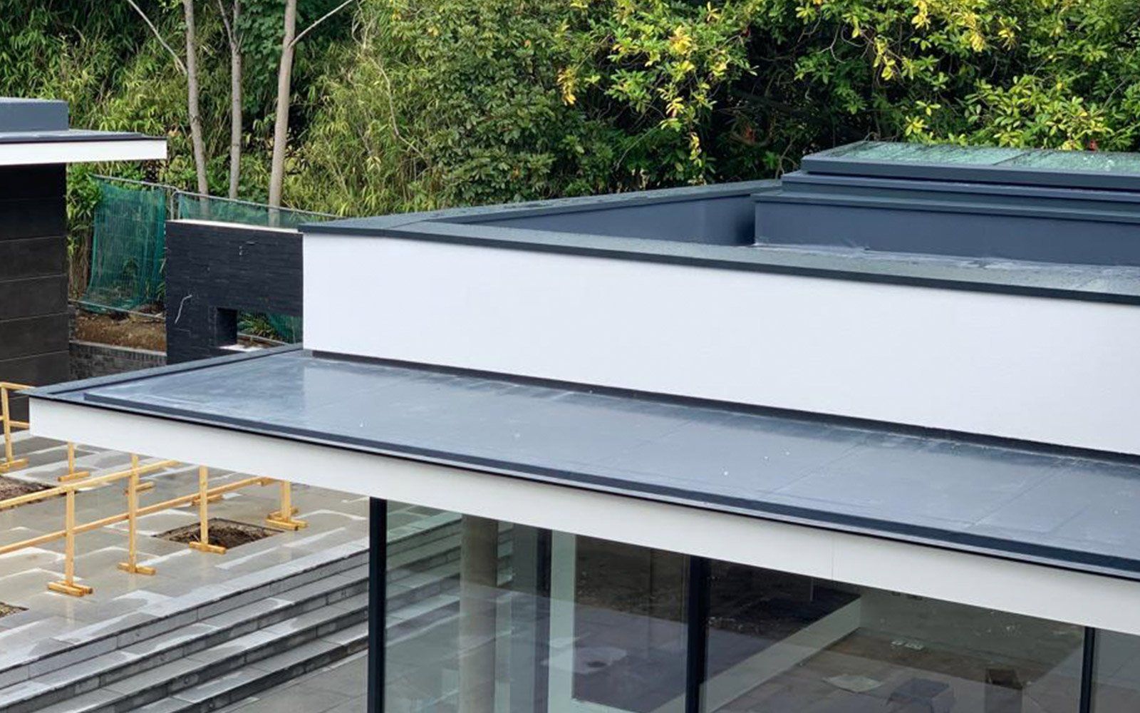 The Drive Roof